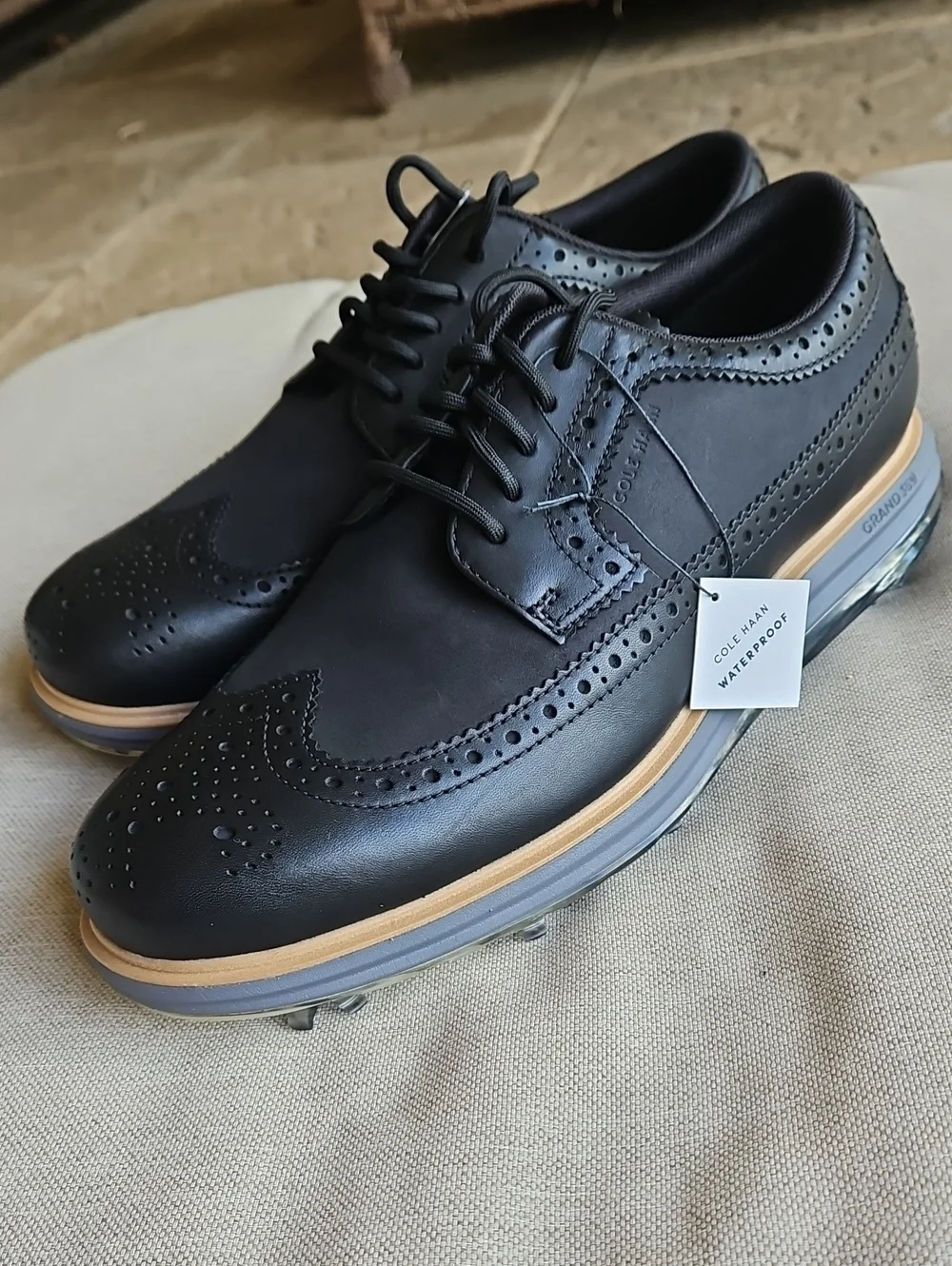 COLE HAAN Original Grand Tour Waterproof Golf Shoes Removable Spikes Men's 8